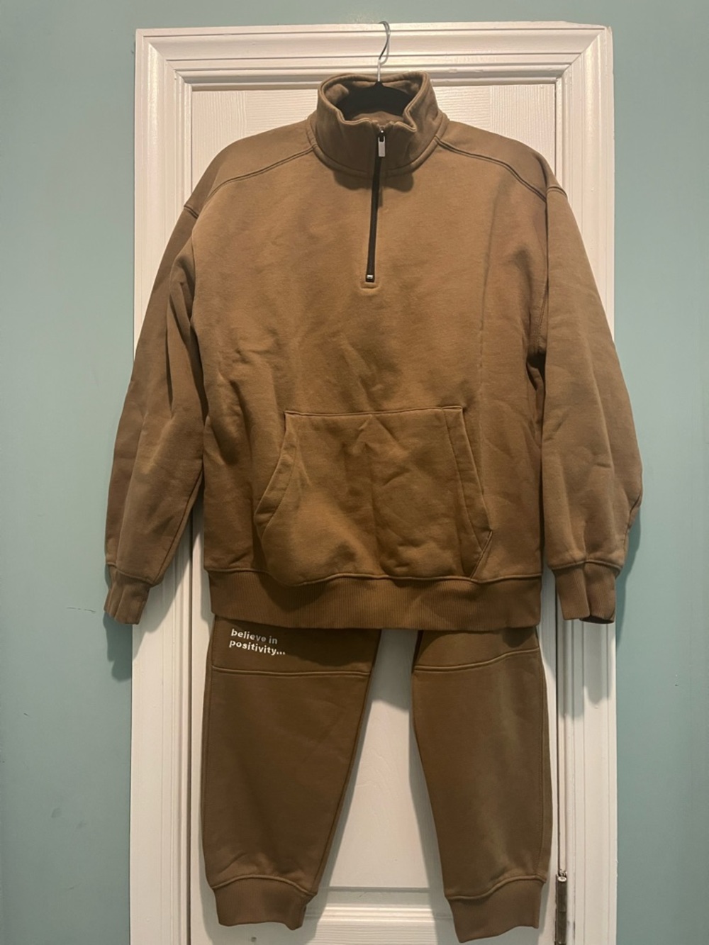 Zara Boys Embroidered Plush Sweatshirt and Pants Matching Set Size 11-12 years